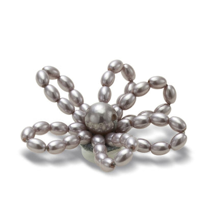 Black Pearl Beaded Daisy